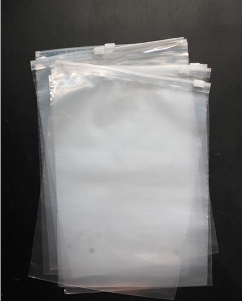 clean clear slider poly bags A 